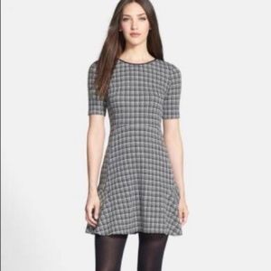 Theory Nikay Fit and flare Houndstooth Dress